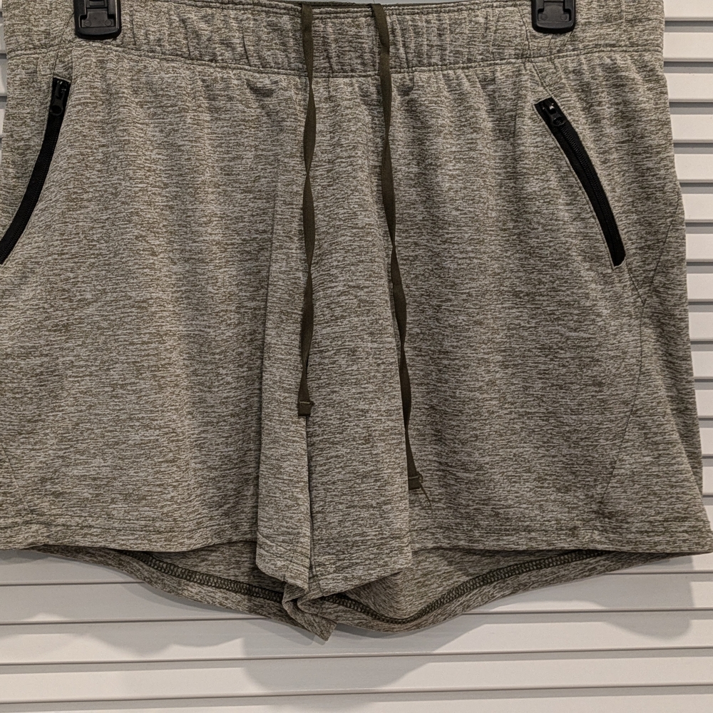 Liberty Pro Gray Athletic Shorts Size Medium